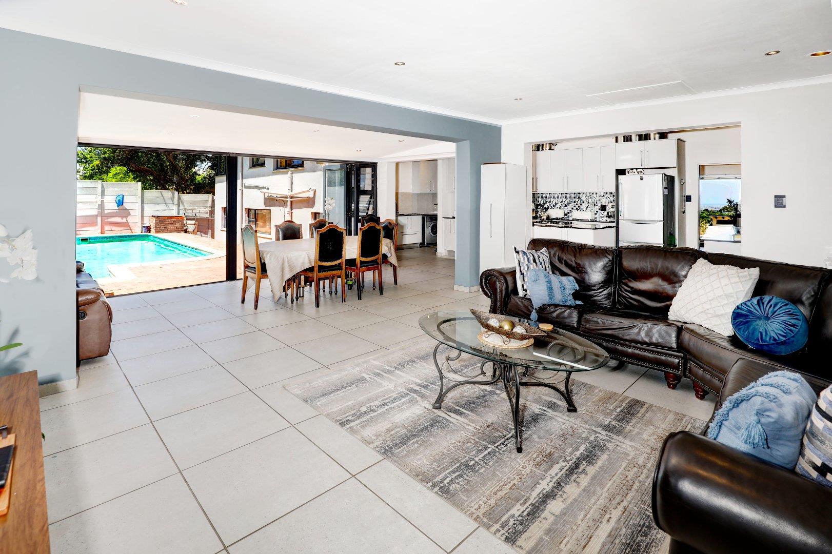 5 Bedroom Property for Sale in Welgemoed Western Cape